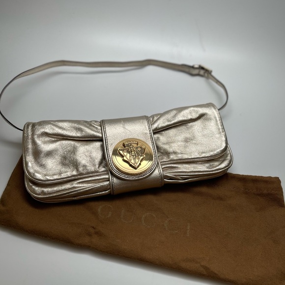 Authentic Gucci Hysteria Gold Leather Clutch Bag - Picture 2 of 6